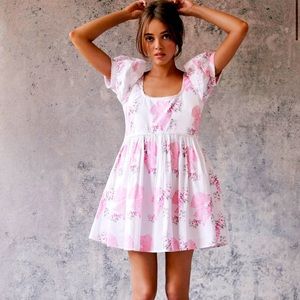 Raleigh Mini Dress 💓💓💓💓💓💓💘💘💘💘💘
